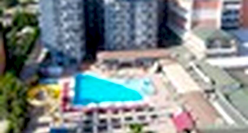 Clover Magic Garden Beach