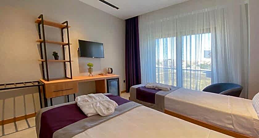 ES TERMAL OTEL & SPA