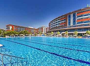 Lonicera World Resort Spa Hotel